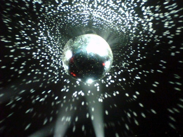 disco_ball_07_7ohl.jpg