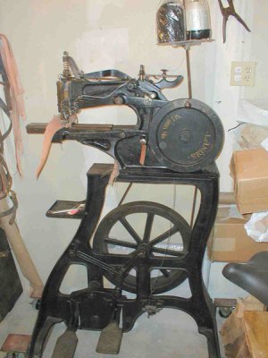 SewingMachine_zps7cc2703c.jpg