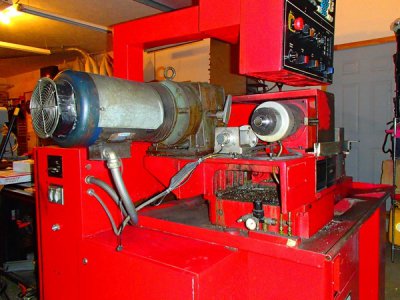 lathe4_zpsb209f2e6.jpg