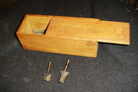 Router bit box.jpg