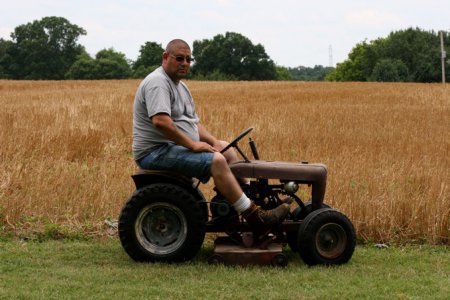 WHEEL HORSE !.jpg