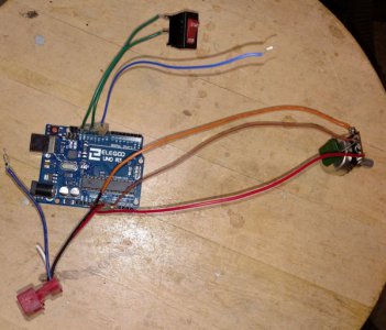 arduino-wired_130324707.jpg