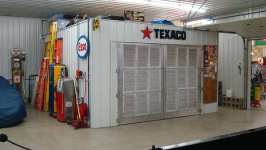 Shop Storage 09.JPG