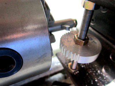 gear-cutting-2.jpg