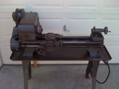 Mikes Logan 200 Lathe - 1945 Model.JPG