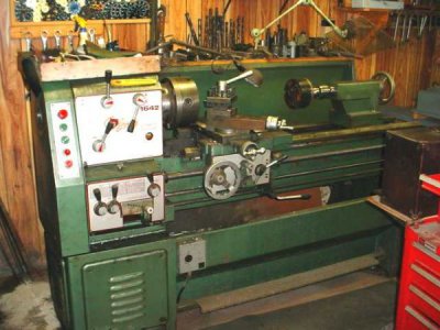 My Grizzlys 1642 Metal lathe.jpg