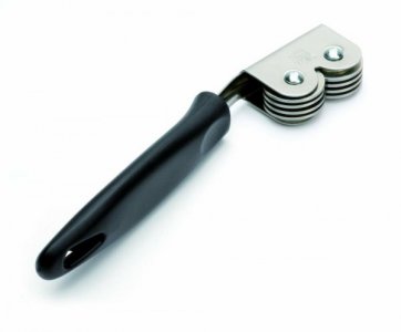 knife sharpener 1.jpg