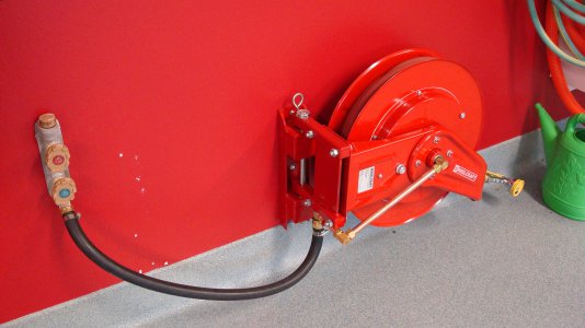 Hose Reel Bracket 1.JPG