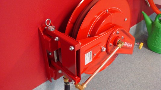 Hose Reel Bracket 5.JPG