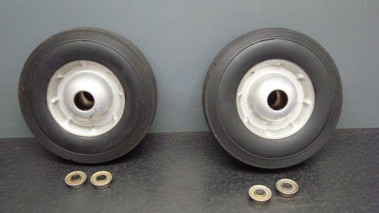 Wheels & Old Bearings.JPG