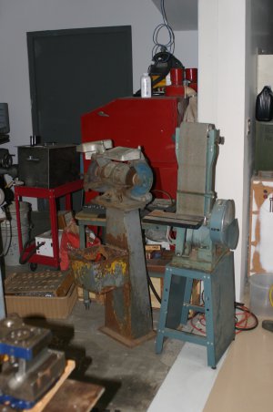 grinder station.JPG