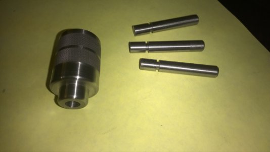 knob and screws for steady rest - Copy.jpg