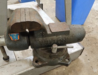 wilton vise.jpg