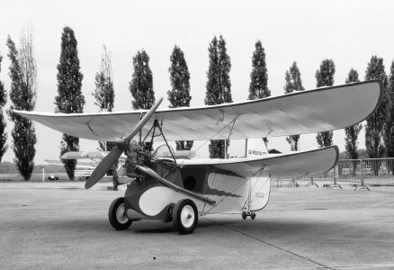 1933 POU DU CIEL.jpg