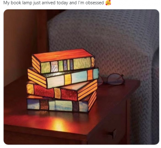 book lamp.png