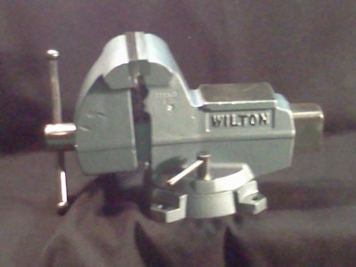 BLUE WILTON VISE4.jpg