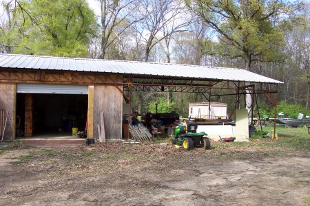 saw shop yard 019.JPG