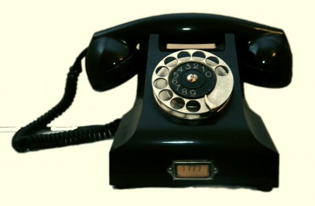 Telephone.jpg