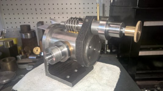 dividing head assembled.jpg