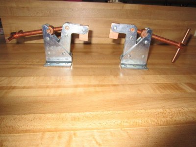 Knat Twist Hold Down Clamp.JPG