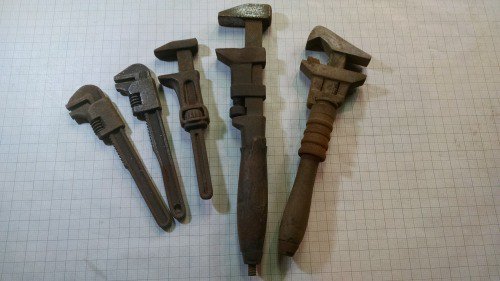 Old Wrenches .JPG