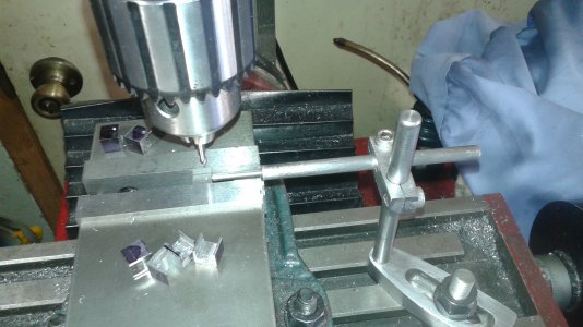 Machining spoke shoes vise work stop.jpg