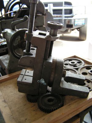 the milling attachment side view.JPG