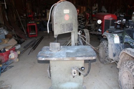 Bandsaw_1 (640x427).jpg