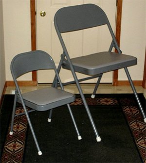 CHAIR.jpg